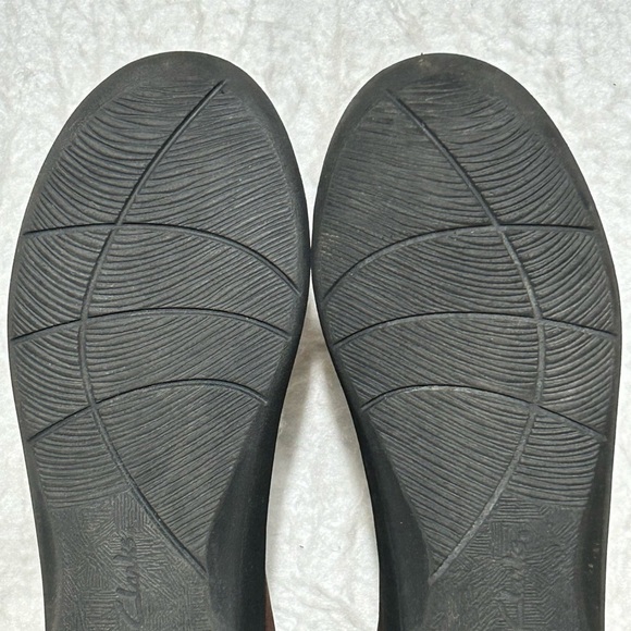 Clarks Cloudsteppers Womens Brown Sillian Jetay SlipOn Comfort Loafer Shoes SZ 7 - Picture 9 of 11